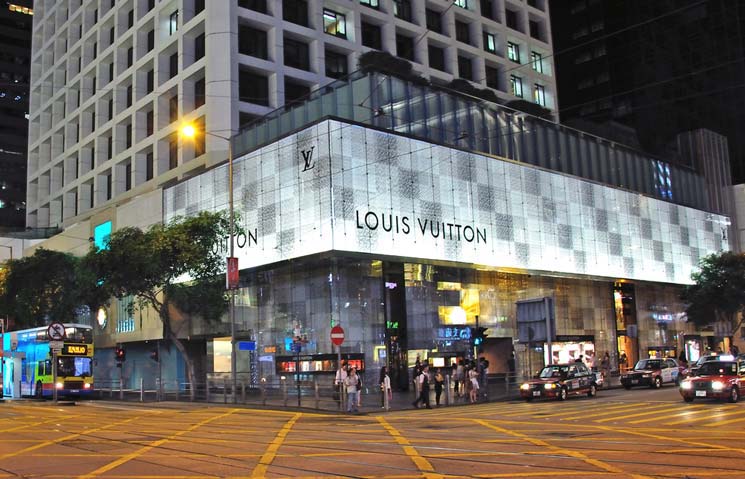 Shopping in Causeway Bay