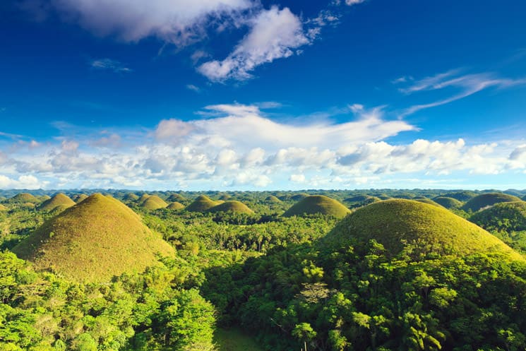 Chocolate-Hills-auf-der-philippinischen--Insel-Bohol