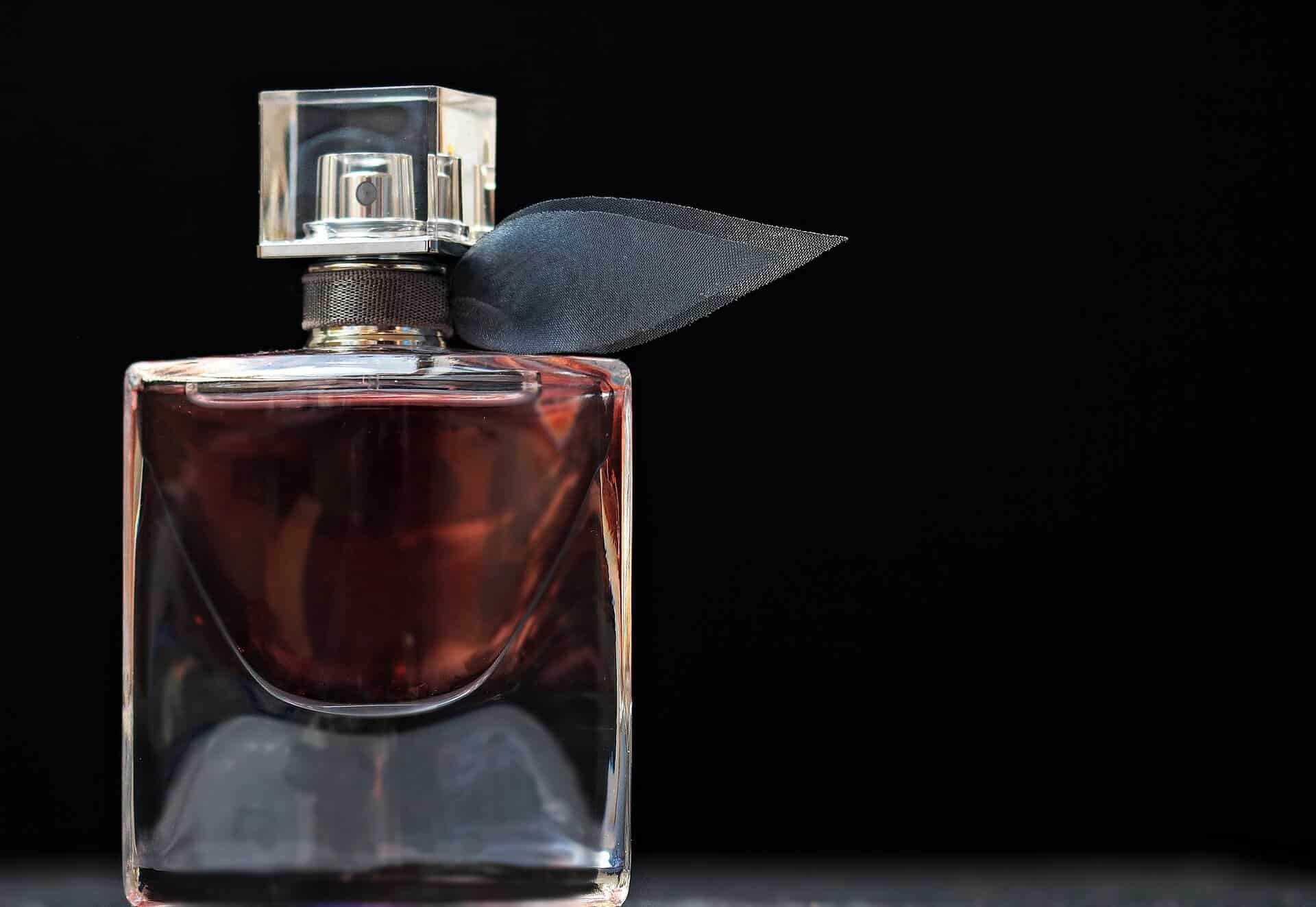 Parfumtrends 2023 - Zehn beliebte Frauen-Parfums Parfumtrends 2023 - Zehn beliebte Frauen-Parfums