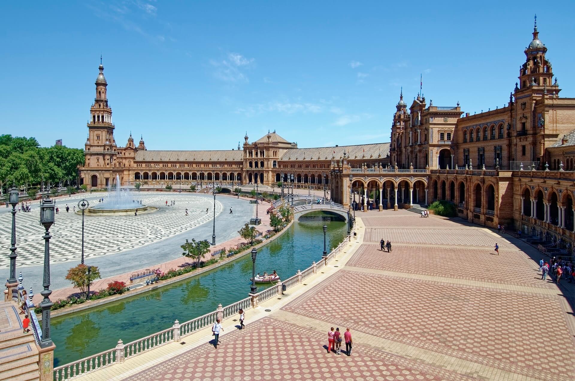 Reiseplan für einen 7-tägigen Luxustrip durch Andalusien, Spanien Reiseplan für einen 7-tägigen Luxustrip durch Andalusien, Spanien