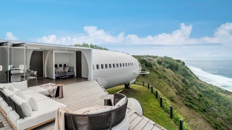 Boeing 737 als Luxusheim: Die beeindruckende Verwandlung eines ausgemusterten Jets in ein Loft