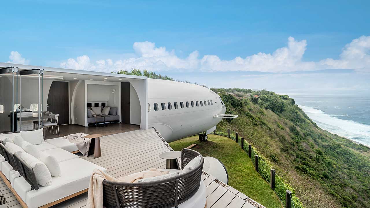 Boeing 737 als Luxusheim: Die beeindruckende Verwandlung eines ausgemusterten Jets in ein Loft Boeing 737 als Luxusheim: Die beeindruckende Verwandlung eines ausgemusterten Jets in ein Loft