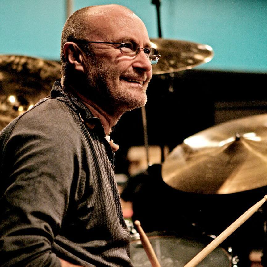 Phil Collins Vom Genesis-Drummer zur Solo-Ikone – Wie hoch ist sein Vermögen Phil Collins Vom Genesis-Drummer zur Solo-Ikone – Wie hoch ist sein Vermögen