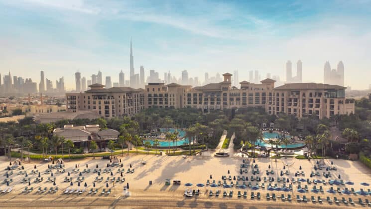 Luxus-Weltreise zum Four Seasons Resort Dubai at Jumeirah Beach